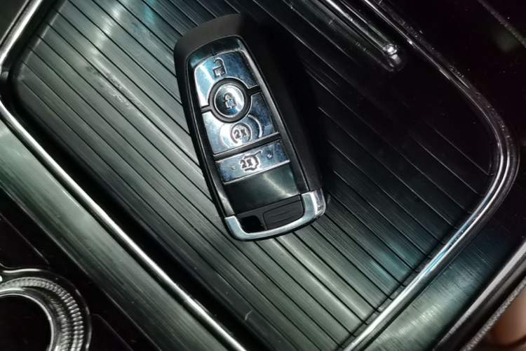 Used Lincoln Nautilus 2021 2.0T Four-Wheel Drive Luxury Edition Interior 1