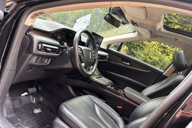 Used Lincoln Nautilus 2021 2.0T Four-Wheel Drive Luxury Edition Interior 2