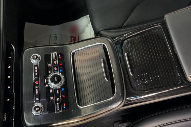 Used Lincoln Nautilus 2021 2.0T Four-Wheel Drive Luxury Edition Interior 4