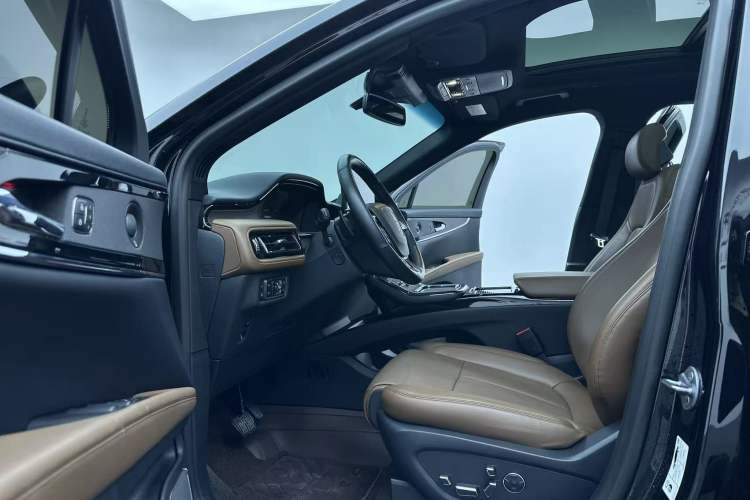 Used Lincoln Nautilus 2021 Revised Version 2.7T Four-Wheel Drive Prestige Edition Left Front Seat