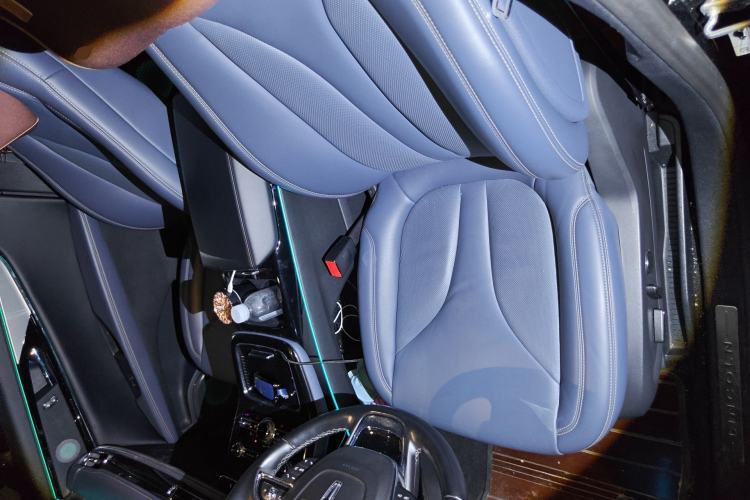 Used Lincoln Nautilus 2021 2.0T Four-Wheel Drive Luxury Edition Left Front Seat