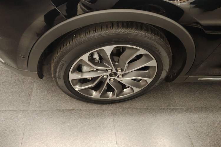 Used Lincoln Nautilus 2021 2.0T Four-Wheel Drive Luxury Edition Left Front Wheel Hub
