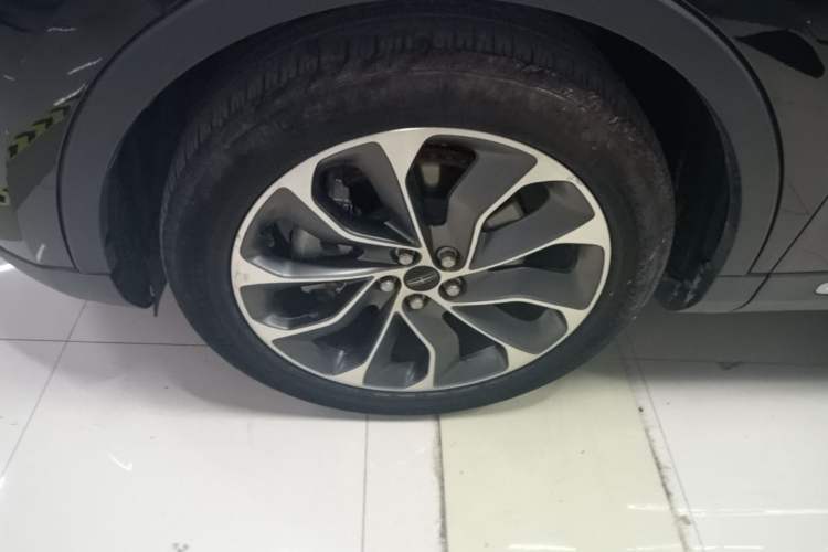 Used Lincoln Nautilus 2021 2.0T Four-Wheel Drive Luxury Edition Left Front Wheel Hub