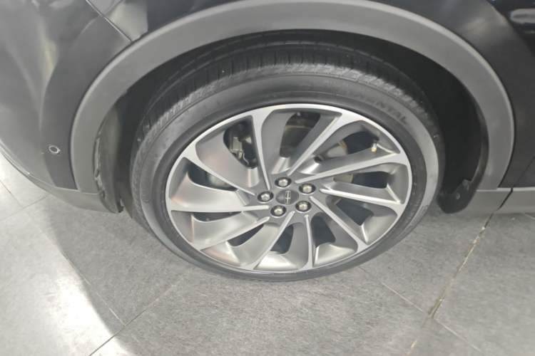 Used Lincoln Nautilus 2021 2.7T Four-Wheel Drive Prestige Edition Left Front Wheel Hub