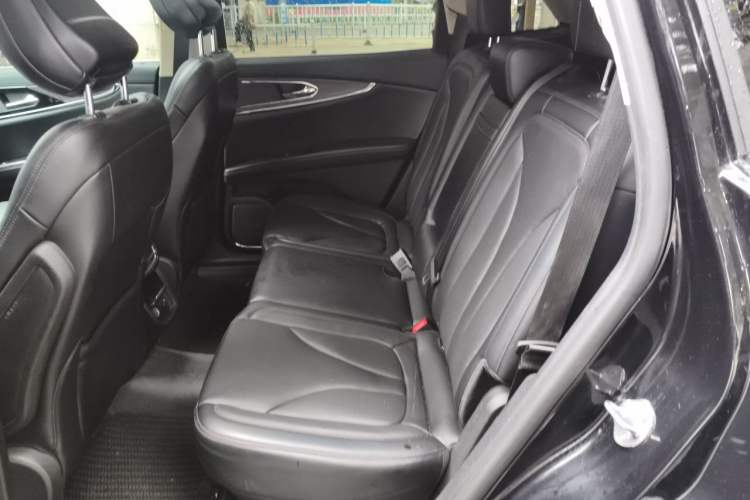 Used Lincoln Nautilus 2021 2.0T Four-Wheel Drive Luxury Edition Left Rear Seat