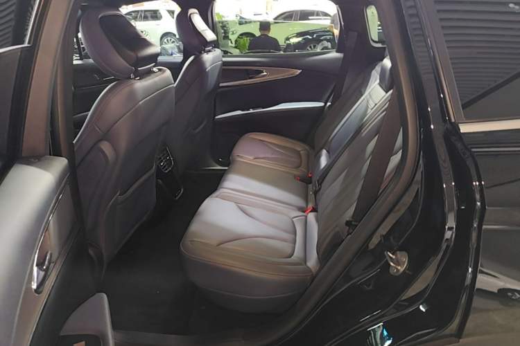 Used Lincoln Nautilus 2021 2.0T Four-Wheel Drive Luxury Edition Left Rear Seat