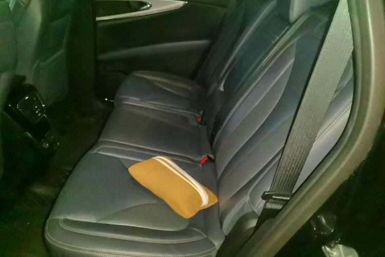 Used Lincoln Nautilus 2021 2.0T Four-Wheel Drive Luxury Edition Left Rear Seat