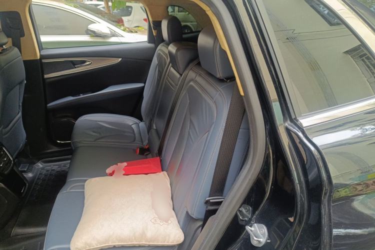 Used Lincoln Nautilus 2021 2.0T Four-Wheel Drive Luxury Edition Left Rear Seat