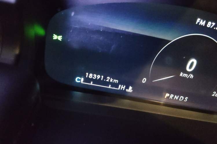 Used Lincoln Nautilus 2021 2.0T Four-Wheel Drive Luxury Edition Odometer Close Up