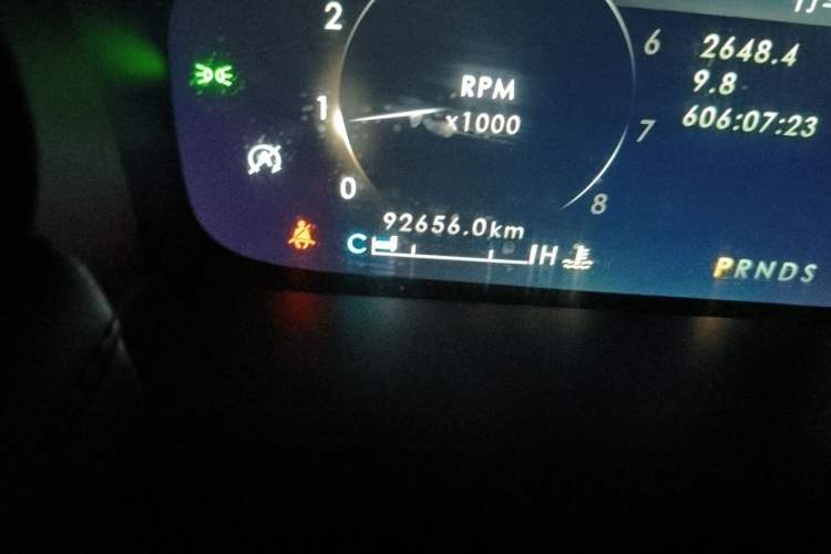 Used Lincoln Nautilus 2021 2.0T Four-Wheel Drive Luxury Edition Odometer Close Up
