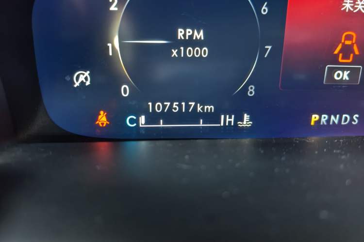 Used Lincoln Nautilus 2021 2.0T Four-Wheel Drive Luxury Edition Odometer Close Up