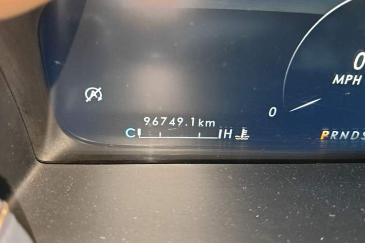 Used Lincoln Nautilus 2021 2.0T Four-Wheel Drive Luxury Edition Odometer Close Up