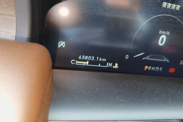 Used Lincoln Nautilus 2021 2.0T Four-Wheel Drive Luxury Edition Odometer Close Up