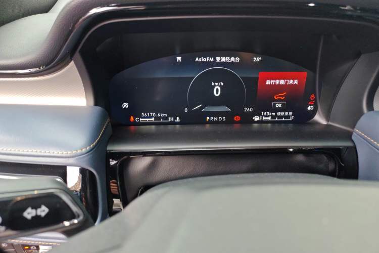 Used Lincoln Nautilus 2021 2.7T Four-Wheel Drive Prestige Edition Odometer Close Up