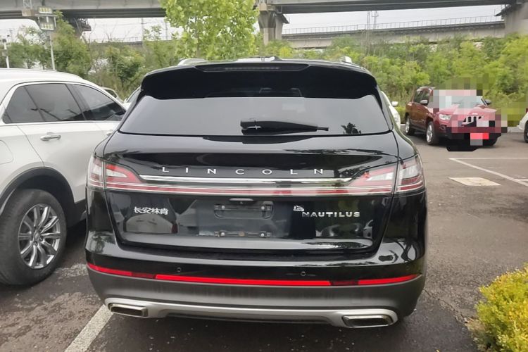 Used Lincoln Nautilus 2021 2.0T Four-Wheel Drive Luxury Edition Rear