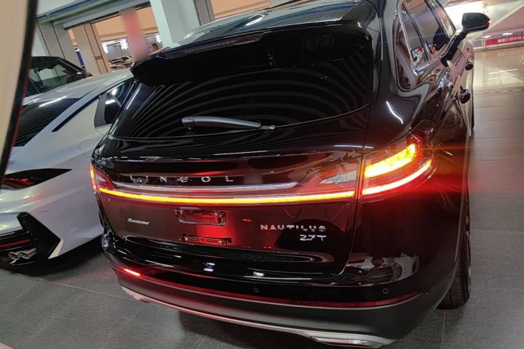 Used Lincoln Nautilus 2021 2.7T Four-Wheel-Drive Presidential Edition Rear