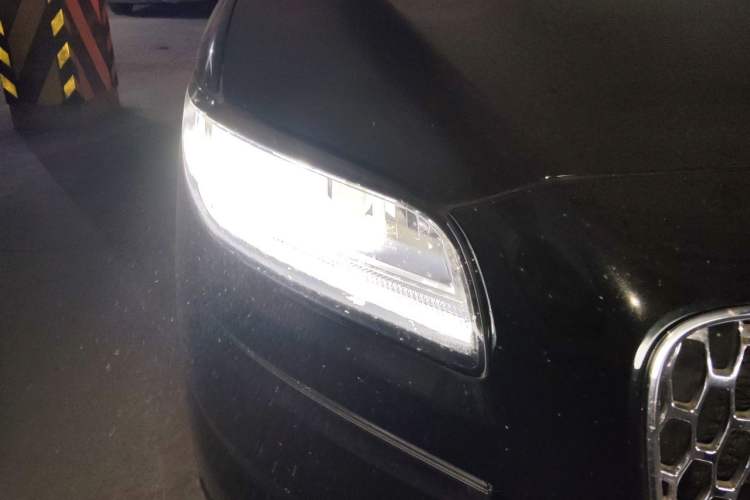 Used Lincoln Nautilus 2021 2.0T Four-Wheel Drive Luxury Edition Right Front Headlight