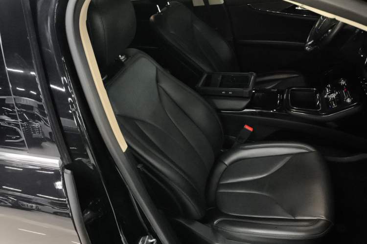 Used Lincoln Nautilus 2021 2.0T Four-Wheel Drive Luxury Edition Right Front Seat