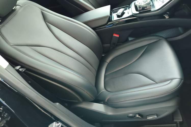 Used Lincoln Nautilus 2021 2.0T Four-Wheel Drive Luxury Edition Right Front Seat