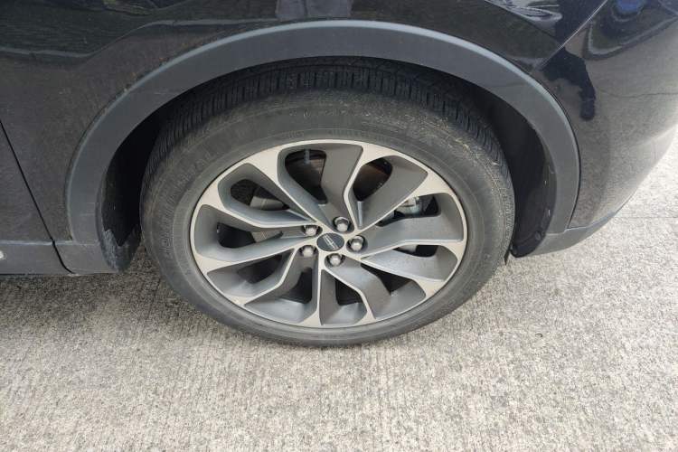 Used Lincoln Nautilus 2021 2.0T Four-Wheel Drive Luxury Edition Right Front Wheel Hub