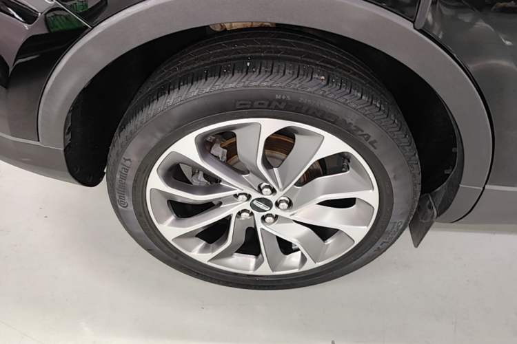 Used Lincoln Nautilus 2021 2.0T Four-Wheel Drive Luxury Edition Right Rear Wheel Hub