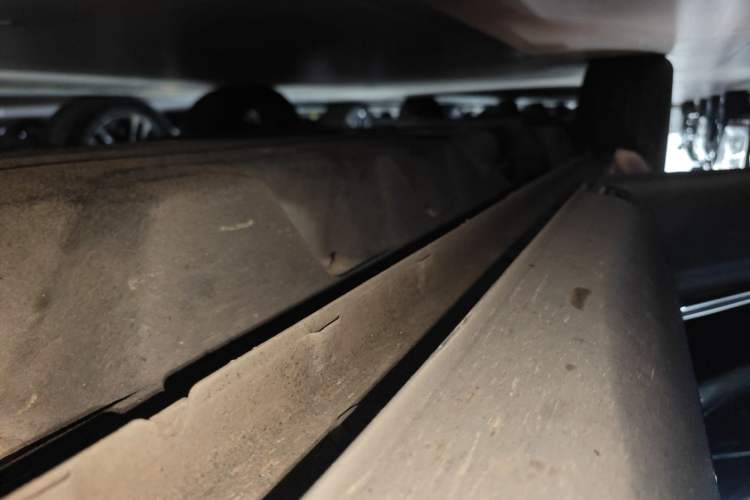 Used Lincoln Nautilus 2021 2.7T Four-Wheel Drive Prestige Edition Right Side Sill