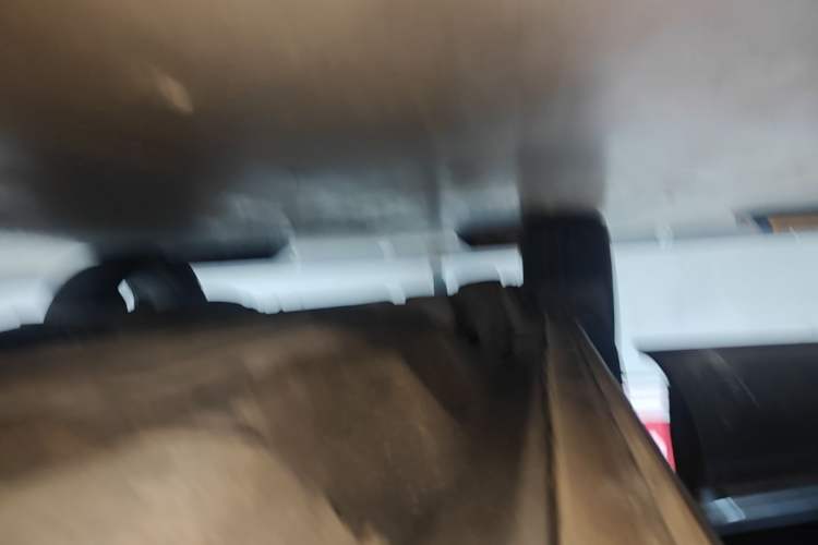 Used Lincoln Nautilus 2021 2.0T Four-Wheel Drive Luxury Edition Right Side Sill