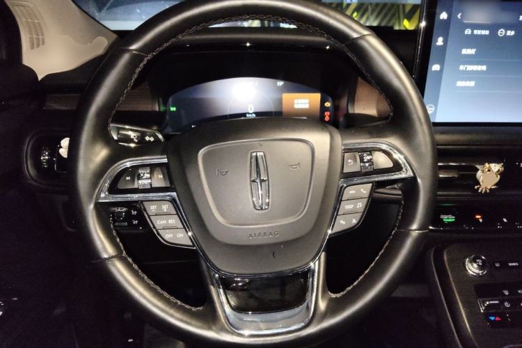 Used Lincoln Nautilus 2021 2.0T Four-Wheel Drive Luxury Edition Steering Wheel