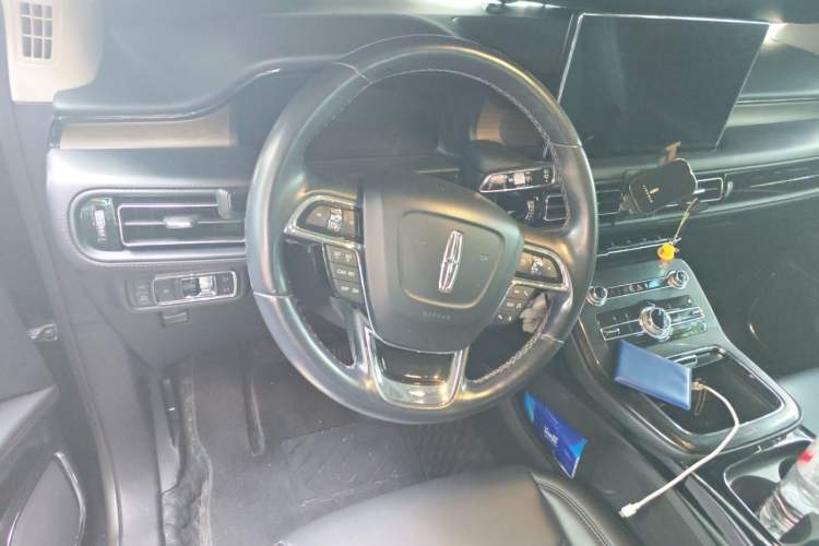 Used Lincoln Nautilus 2021 2.0T Four-Wheel Drive Luxury Edition Steering Wheel