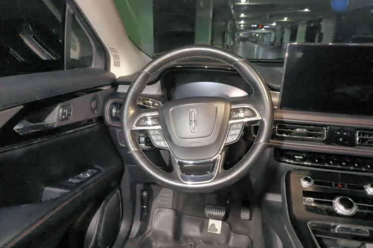 Used Lincoln Nautilus 2021 2.0T Four-Wheel-Drive California Coast Limited Edition Steering Wheel