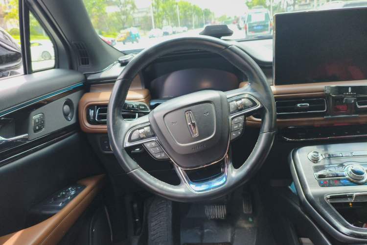 Used Lincoln Nautilus 2021 2.0T Four-Wheel Drive Luxury Edition Steering Wheel