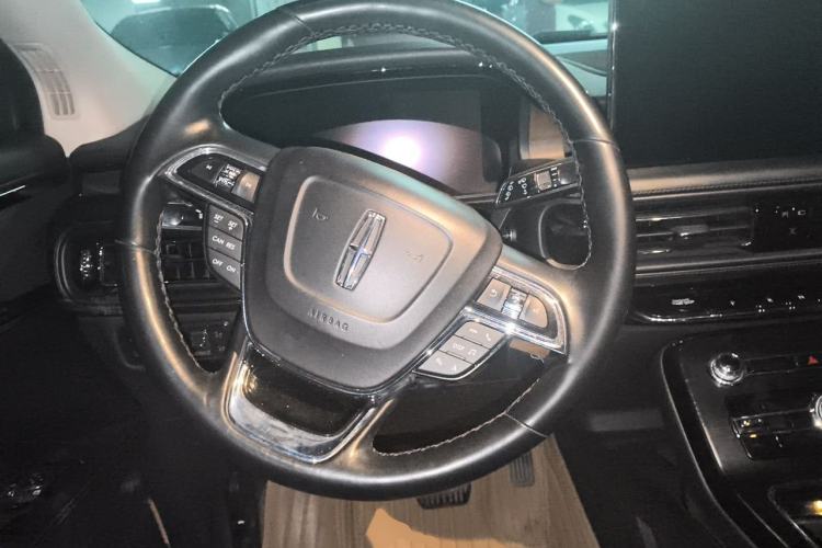 Used Lincoln Nautilus 2021 2.0T Four-Wheel Drive Luxury Edition Steering Wheel