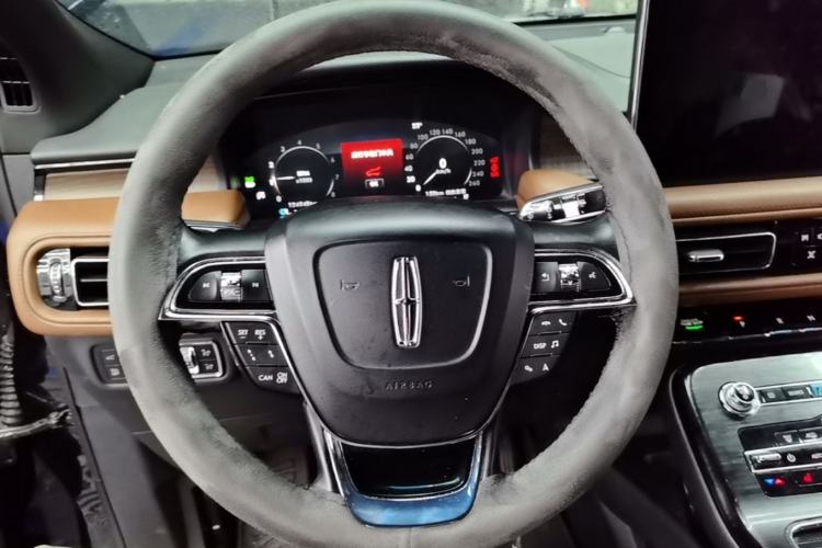 Used Lincoln Nautilus 2021 2.0T Four-Wheel Drive Luxury Edition Steering Wheel