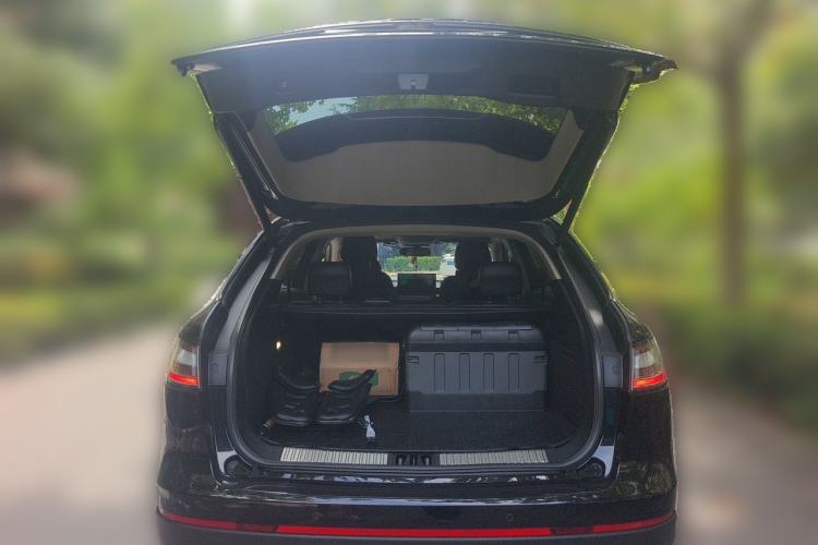 Used Lincoln Nautilus 2021 2.0T Four-Wheel Drive Luxury Edition Trunk