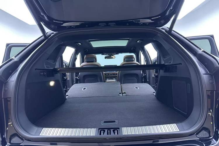 Used Lincoln Nautilus 2021 Revised Version 2.7T Four-Wheel Drive Prestige Edition Trunk