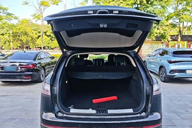 Used Lincoln Nautilus 2021 2.0T Four-Wheel Drive Luxury Edition Trunk