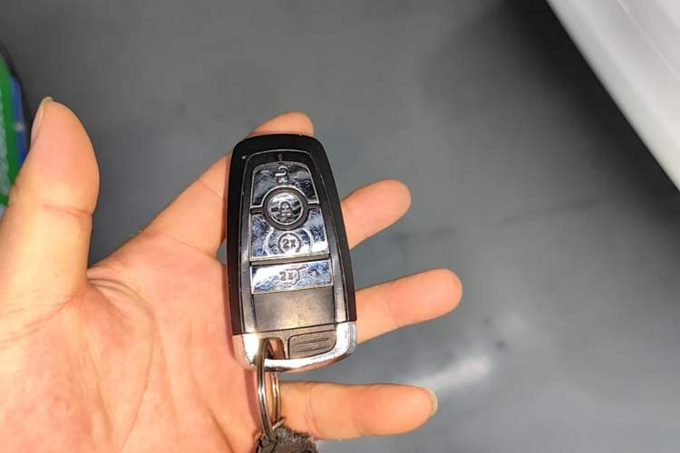 Used Lincoln Nautilus 2021 2.0T Four-Wheel Drive Luxury Edition Vehicle Key