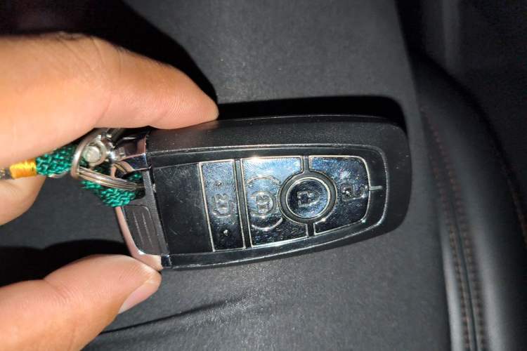 Used Lincoln Nautilus 2021 2.0T Four-Wheel Drive Luxury Edition Vehicle Key