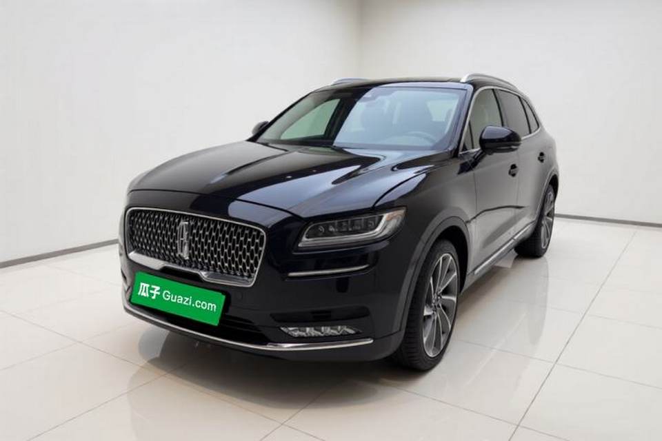 Lincoln Nautilus 2021