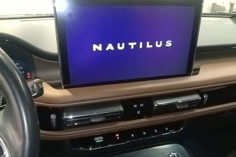 Used Lincoln Nautilus 2021 2.7T Four-Wheel Drive Prestige Edition Audio And AC Panel