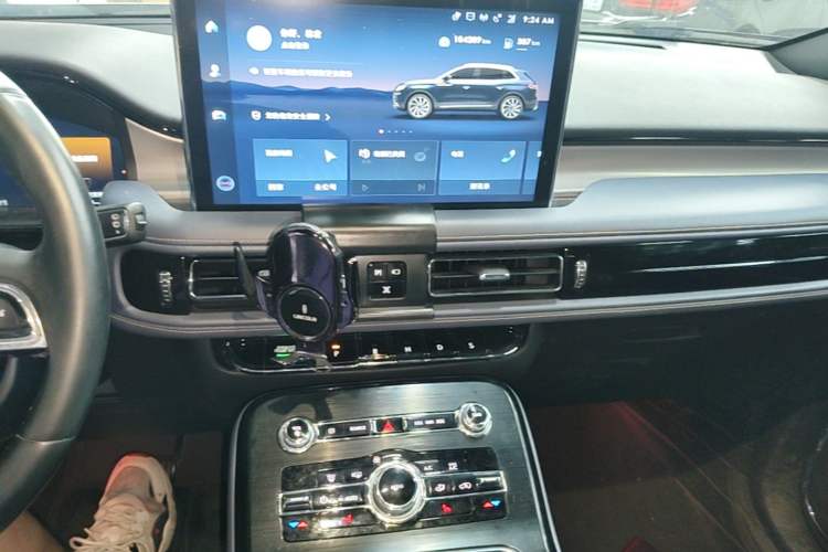 Used Lincoln Nautilus 2021 2.0T Four-Wheel Drive Luxury Edition Audio And AC Panel