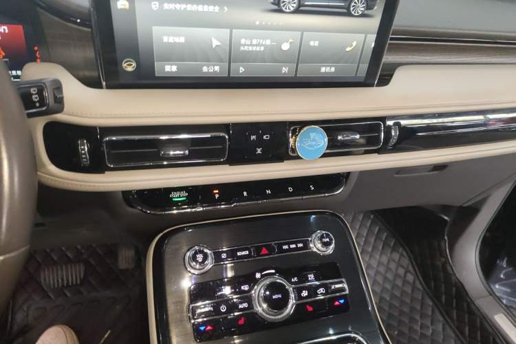 Used Lincoln Nautilus 2021 2.0T Four-Wheel Drive Luxury Edition Audio And AC Panel