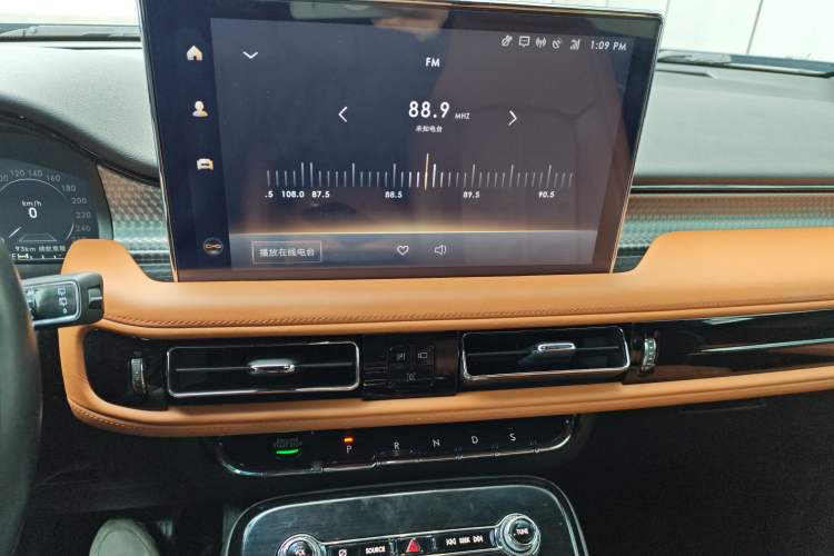 Used Lincoln Nautilus 2021 2.7T Four-Wheel-Drive Presidential Edition Audio And AC Panel
