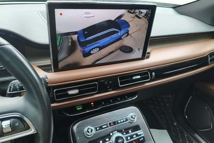 Used Lincoln Nautilus 2021 2.0T Four-Wheel Drive Luxury Edition Audio And AC Panel