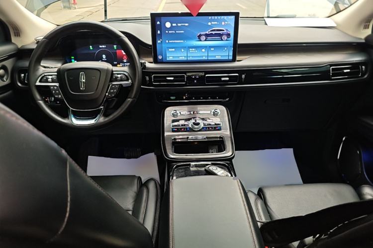 Used Lincoln Nautilus 2021 2.7T Four-Wheel Drive Prestige Edition Center Console