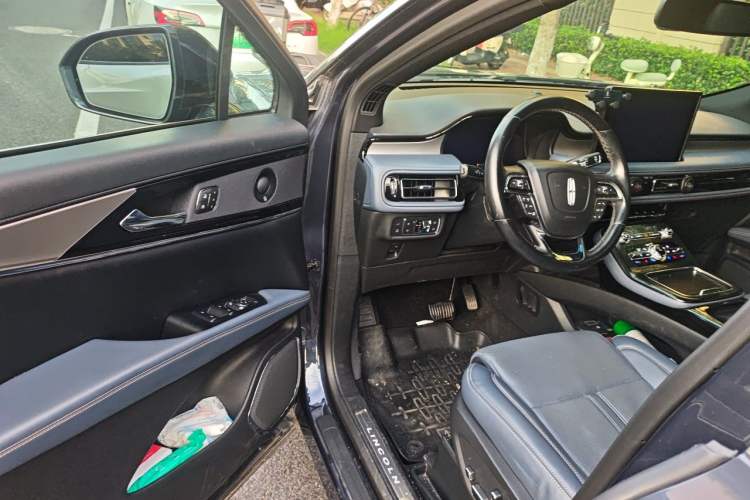 Used Lincoln Nautilus 2021 2.7T Four-Wheel Drive Prestige Edition Driver Seat