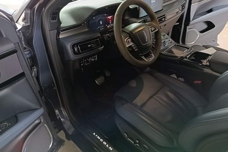 Used Lincoln Nautilus 2021 2.7T Four-Wheel Drive Prestige Edition Driver Seat