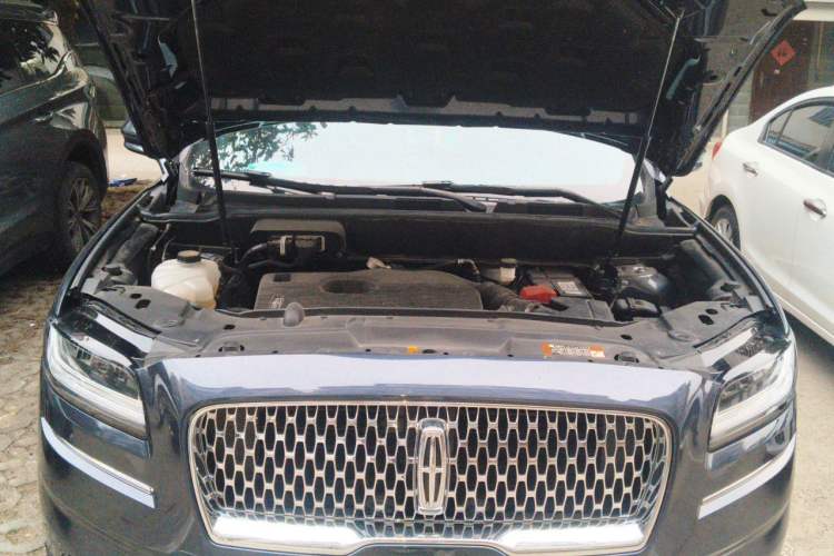 Used Lincoln Nautilus 2021 2.0T Four-Wheel Drive Luxury Edition Engine Bay