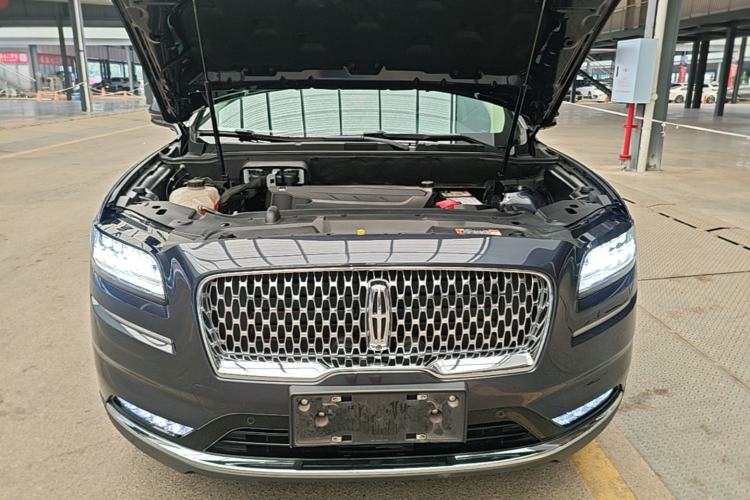 Used Lincoln Nautilus 2021 2.7T Four-Wheel Drive Prestige Edition Engine Bay