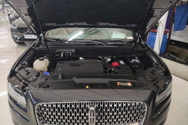 Used Lincoln Nautilus 2021 2.0T Four-Wheel Drive Luxury Edition Engine Bay